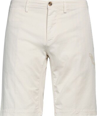 Shorts & Bermuda Shorts Ivory-AB