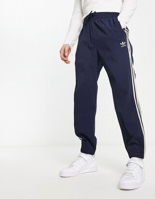 SPRT three stripe sweatpants in navy