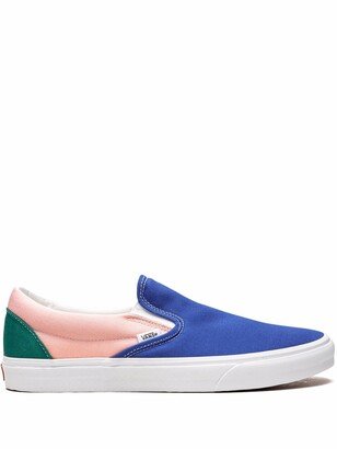 Classic Slip-On Retro Court sneakers