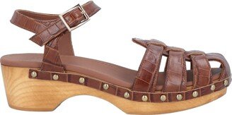 Mules & Clogs Brown-AE