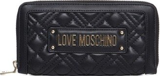 Logo Plaque Quilted Zipped Wallet
