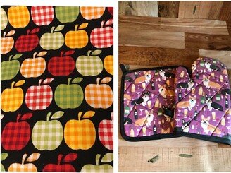 Apple Themed Insulated/Quilted Pot Holder & Oven Mitt Set/Individual, Made To Order