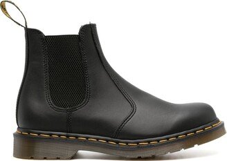 2976 Chelsea leather boots