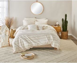 Elliot Comforter Set Collection