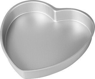 8 Decorator Preferred Aluminum Heart Cake Pan