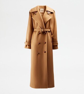 Trench Coat in Wool with Leather Inserts