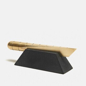 Desk Knife Plinth-AA