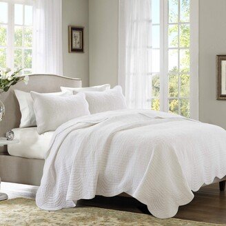 Gracie Mills 3-pc Tuscany Coverlet Set, White - Full/Queen