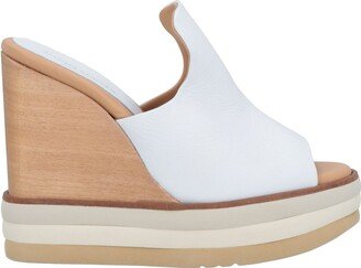 Mules & Clogs White-AE