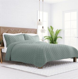 All Season Diamond Stitch Quilt Set