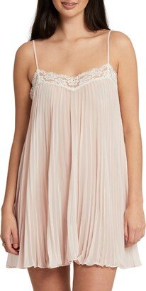 Lace Trim Pleat Chiffon Chemise