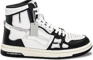 Skel Top Hi Sneaker in White