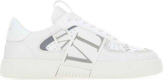 VL7N Low-Top Sneakers