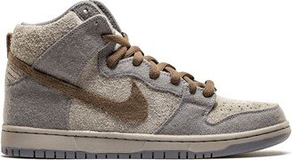 Dunk High Premium SB Tauntuan sneakers