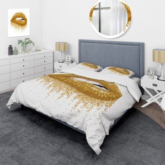 Designart 'Woman Lips With Glitter Gold Sparkles' Modern Duvet Cover Comforter Set