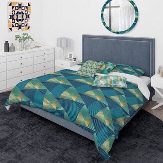 Designart 'Retro Luxury Waves In Gold And Blue VII' Mid-Century Modern Duvet Cover Comforter Set