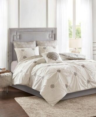 Malia Embroidered 6 Pc. Comforter Sets