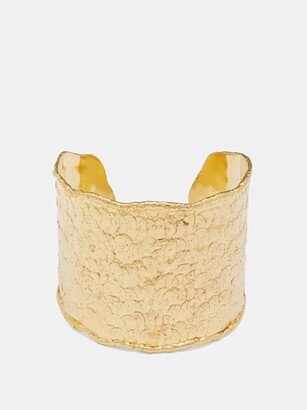 Swan Textured Cuff