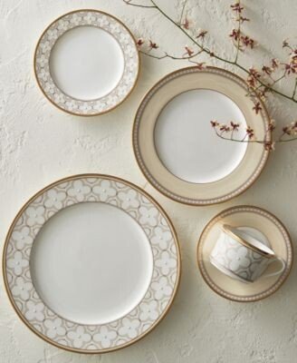 Trefolio Gold Dinnerware Collection