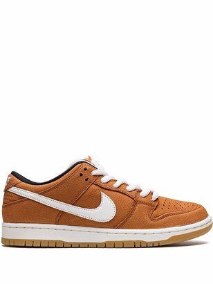 SB Dunk Low Pro ISO 