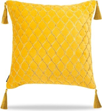 Cilan Patterned Throw Pillow