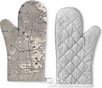 Brooklyn New York Map Oven Mitt - Kitchen Gift Airbnb Wedding Housewarming