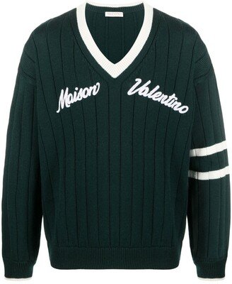 logo-embroidered V-neck wool jumper