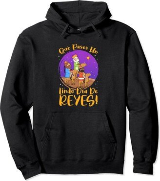 Día de Reyes Tradición Viva. Hispanic Apparel ¡Qué pases un Feliz Día de Reyes! Pullover Hoodie