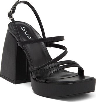 Nester Platform Sandal