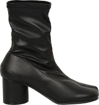 Tabi Toe Pull-On Boots