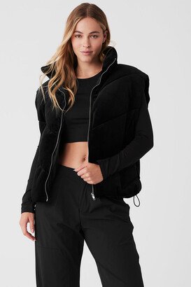 Ribbed Velour Mountain Side Puffer Vest in Black, Size: XS |