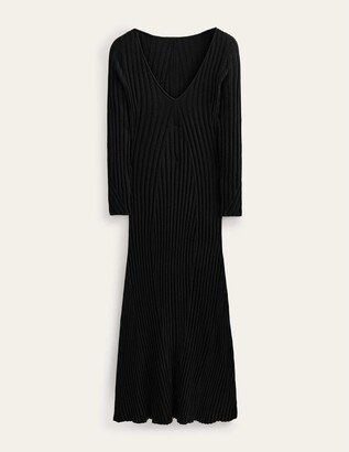 Ribbed Knitted Maxi Dress