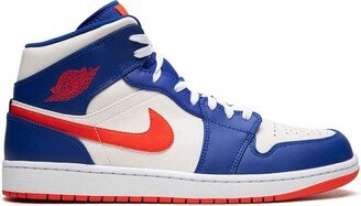 Mid Knicks sneakers