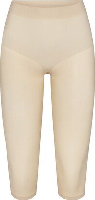 Everyday Sculpt Mid Waist Capri | Sand