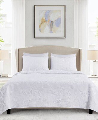 Videri Home Coastal Palm Quilt Set