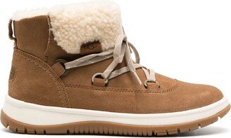 Lakesider Heritage suede boots