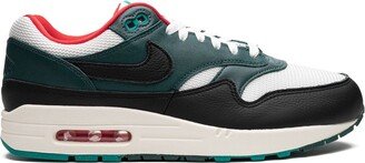x LeBron James Air Max 1 ''Liverpool sneakers