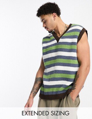 knitted vest with stripe placement in green