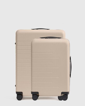 Carry-On 21 & Check-In 24 Hard Shell Suitcase Bundle