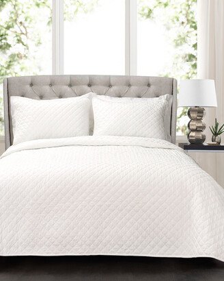 Ava Diamond Oversized Quilt Set