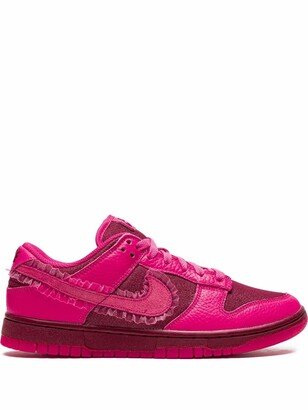 Dunk Low Valentine’s Day sneakers