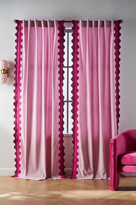 Scalloped Curtain-AA