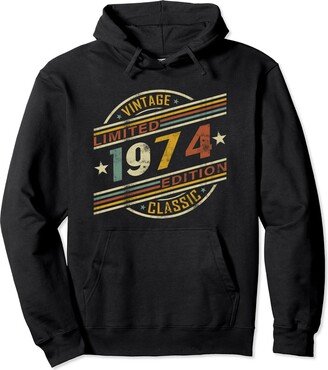 Birthday vintage born birthday idea Birthday vintage 1974 women men vintage classic Pullover Hoodie