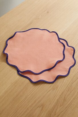 Cloud Set Of Two Scalloped Linen Placemats - Pink