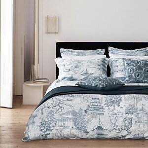 Eastern Palace Duvet Cover, Full/Queen