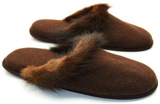 Ladies Slippers With Mink Fur Tails On Top