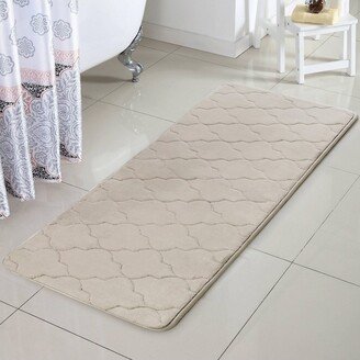 Home Amadora Quatrefoil Memory Foam Bath Runner Gray