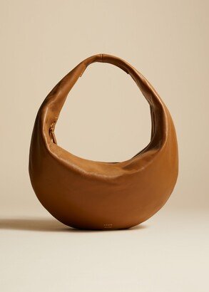 The Medium Olivia Hobo in Nougat Leather