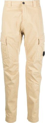 Lens-detail cargo tapered trousers