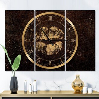 Designart 'Gold Fashions Lips' Glam 3 Panels Oversized Wall CLock - 36 in. wide x 28 in. high - 3 panels